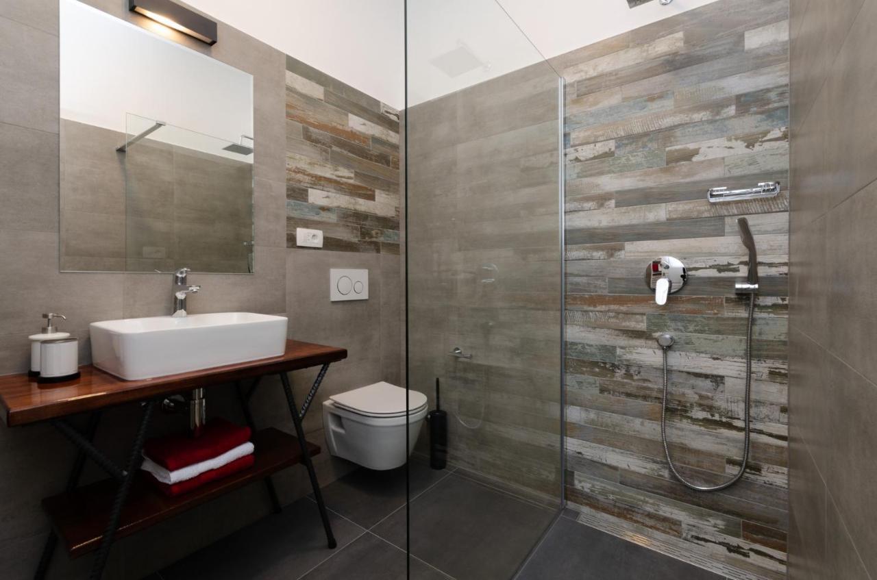 Apartments Niko ツリクヴェニツァ エクステリア 写真