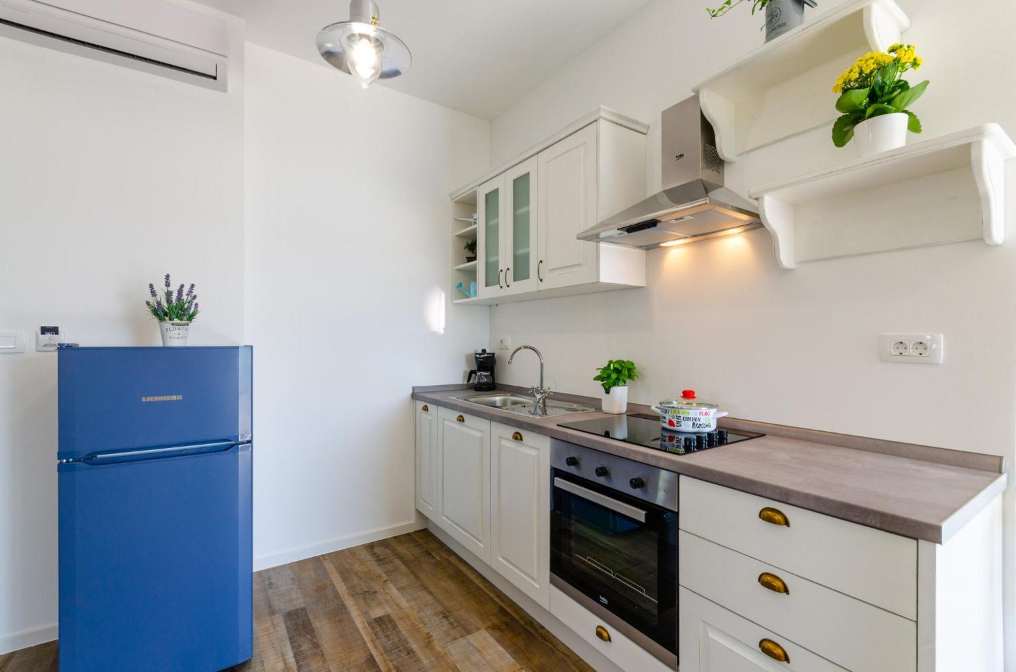 Apartments Niko ツリクヴェニツァ 部屋 写真