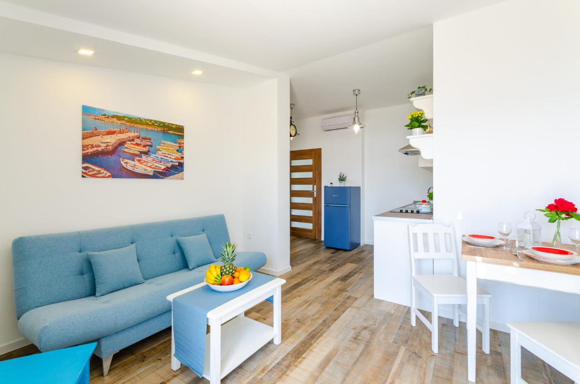 Apartments Niko ツリクヴェニツァ 部屋 写真